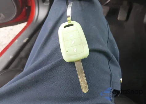 2020 Honda Civic Lx z USA, uszkodzony, nr VIN 19XFC2F6XLE021359